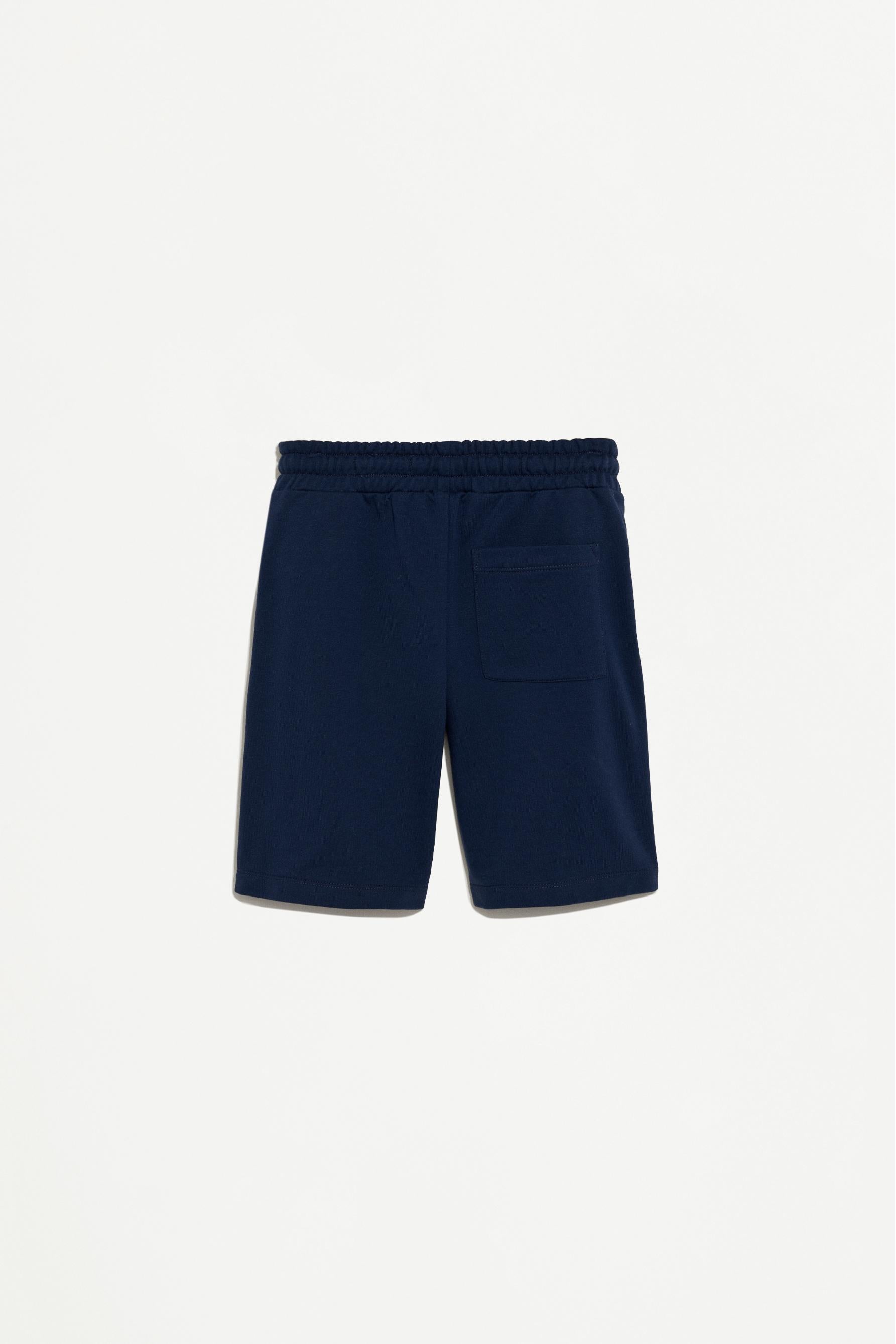 Plush Bermuda shorts with contrast stitching