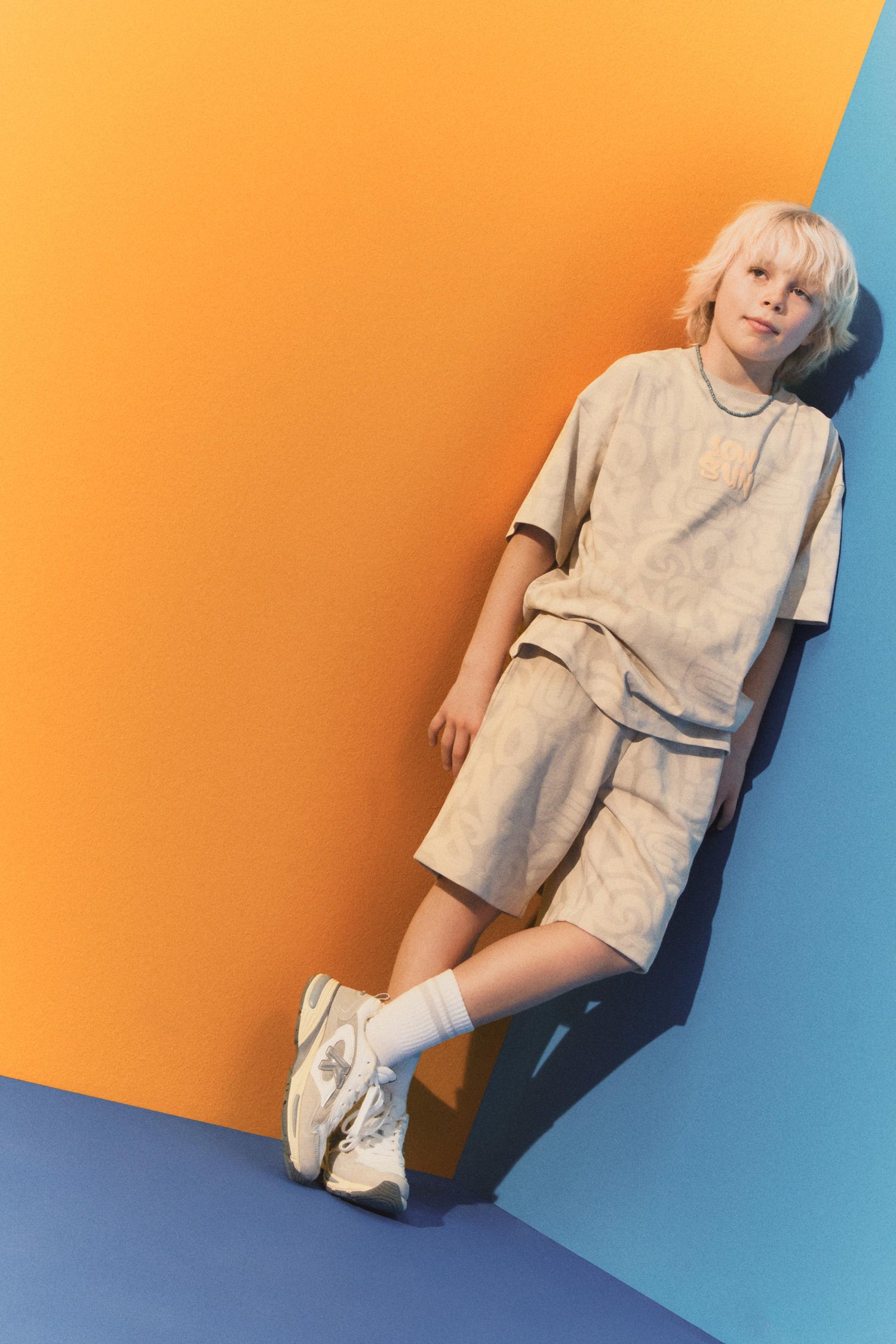 Graffiti print Bermuda shorts - MINK / 11-12 years