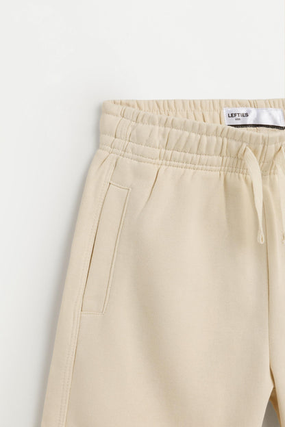 T-shirt and Bermuda shorts set