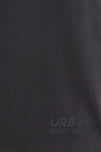 Interlock Bermuda shorts with rubberised text
