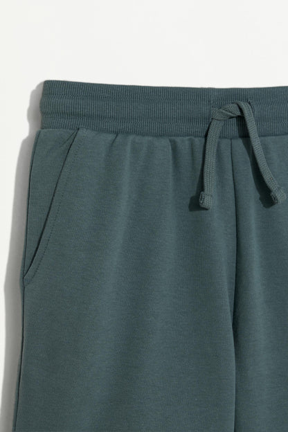 Interlock Bermuda shorts with rubberised text