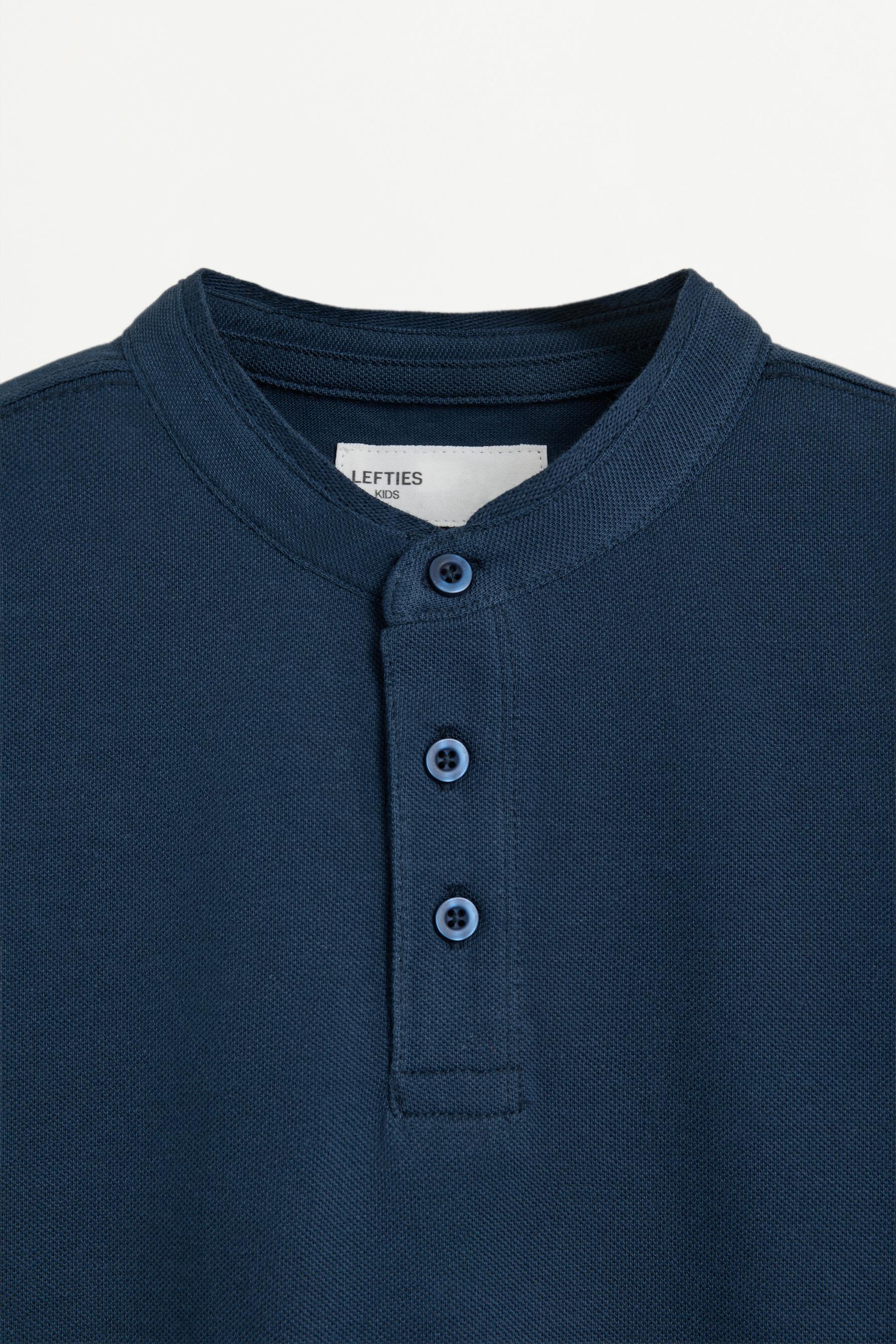 Stand collar polo shirt