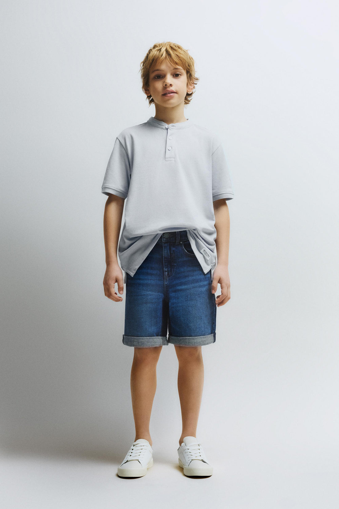 Stand collar polo shirt