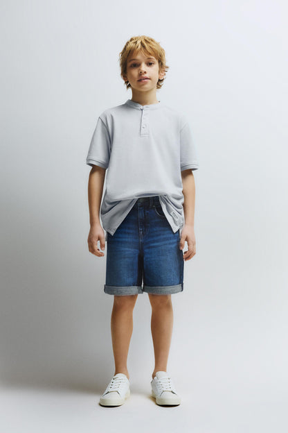 Stand collar polo shirt