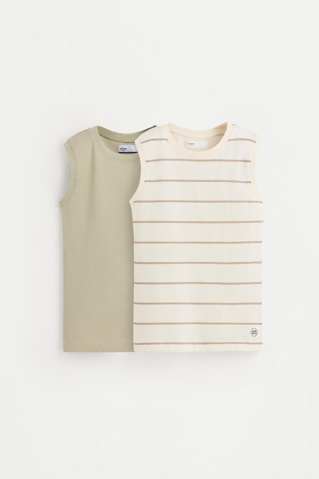 Pack of 2 assorted sleeveless T-shirts