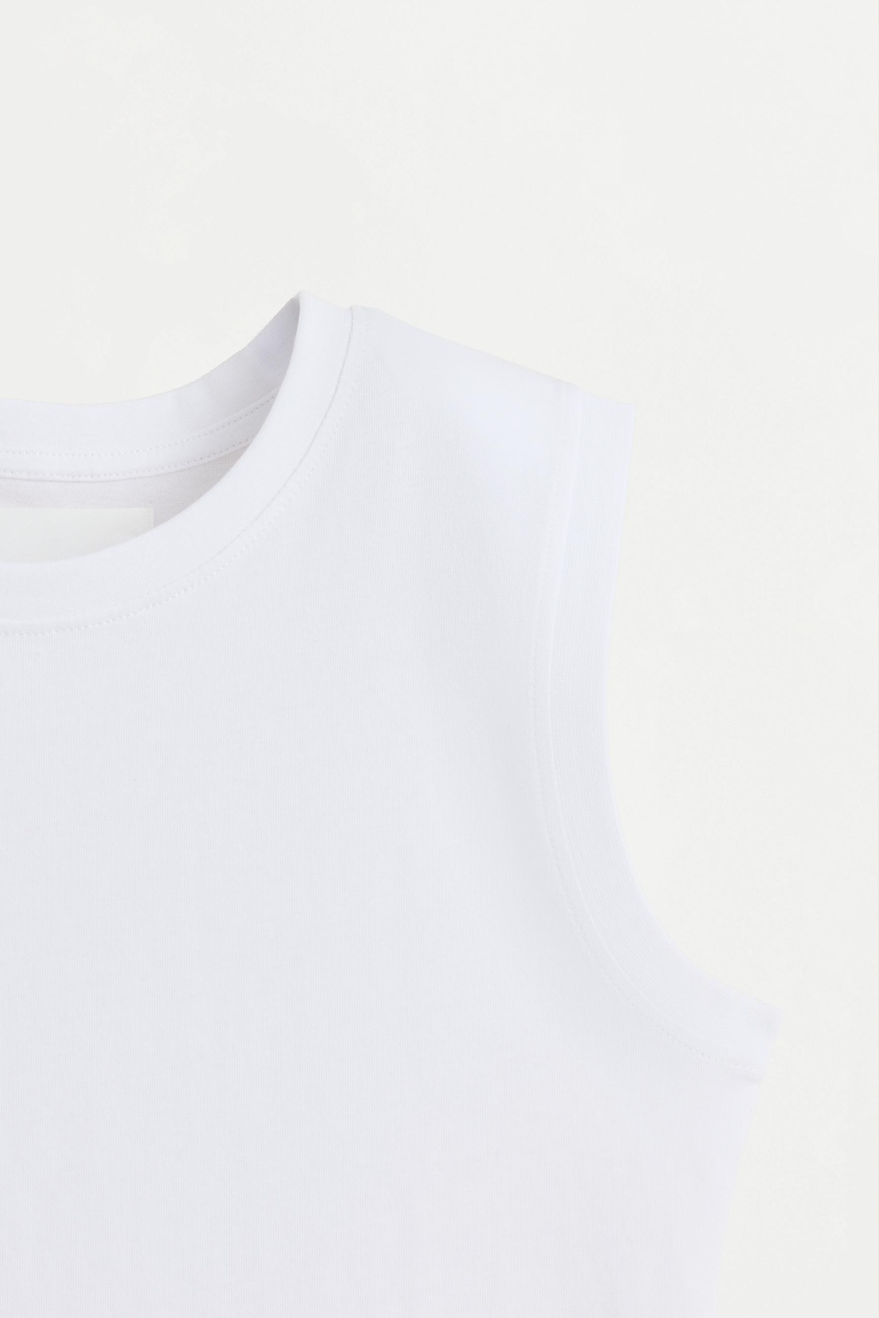 Pack of 4 tank tops