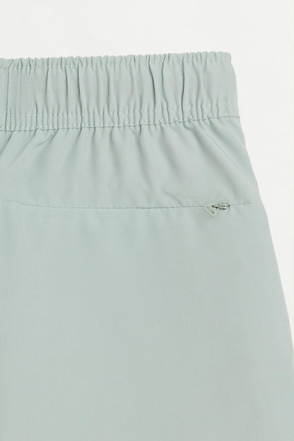 Bermuda sports shorts