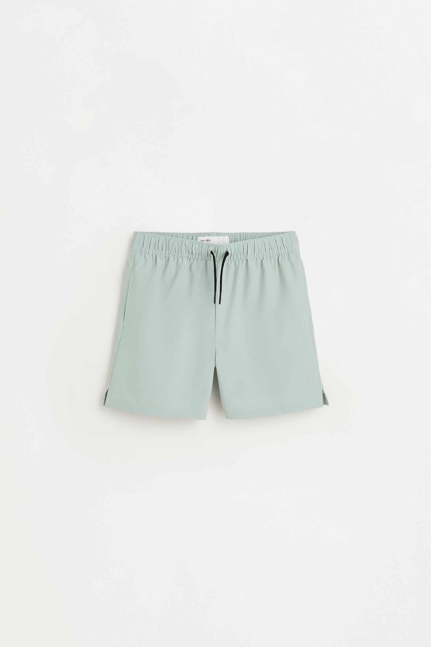 Bermuda sports shorts