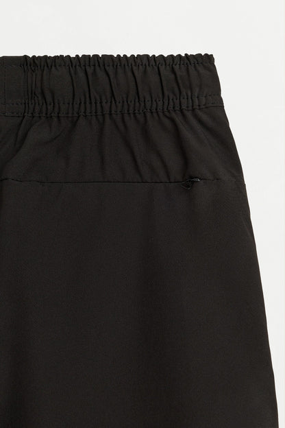 Bermuda sports shorts