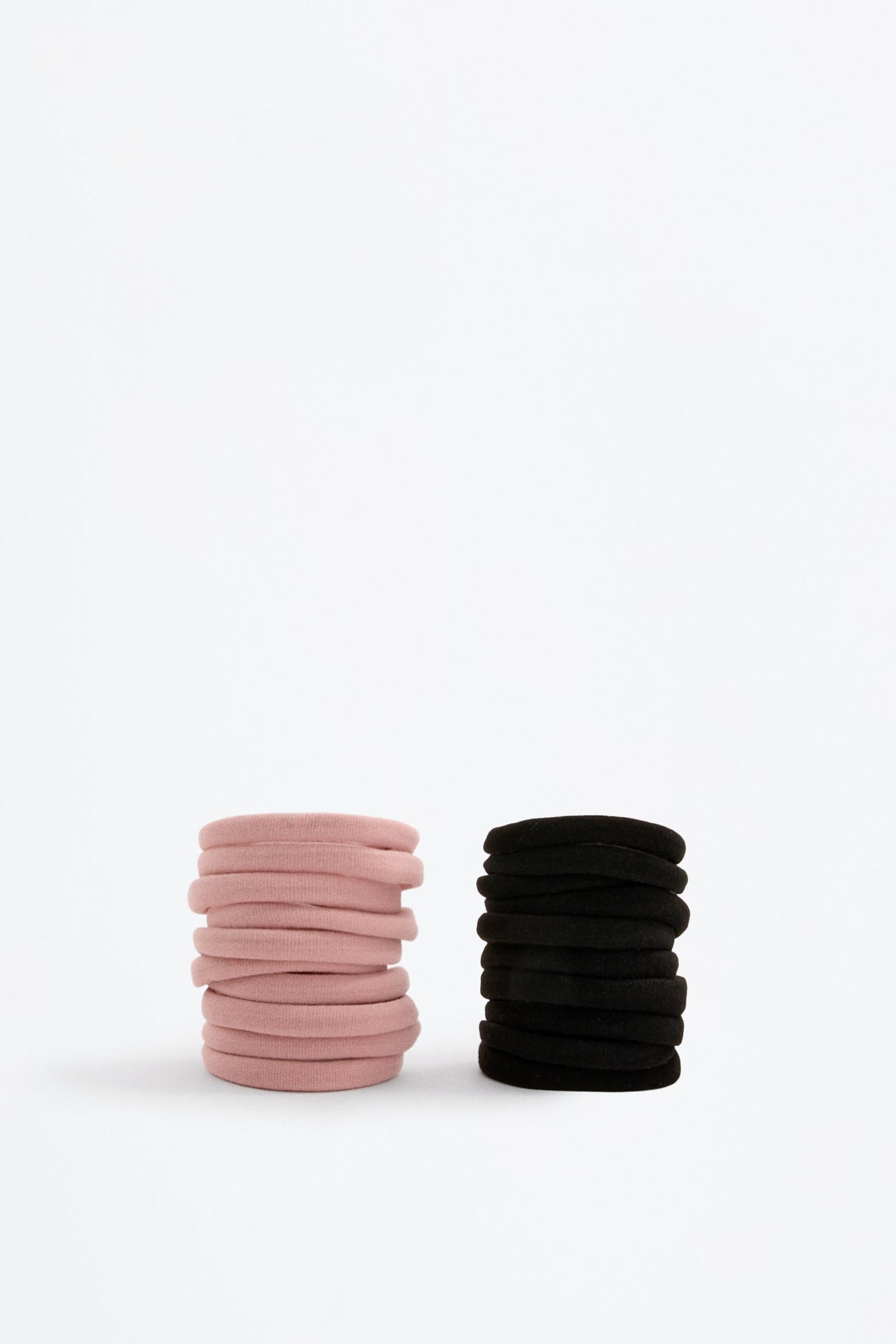 20-pack of elastic hair ties