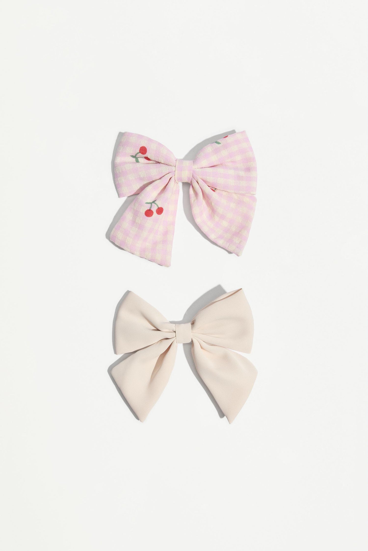Pack of 2 hair bows with clip