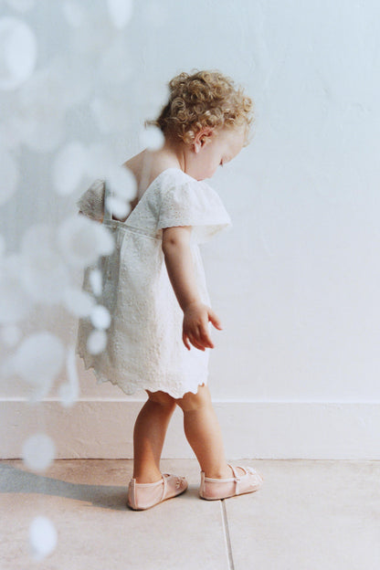 EMBROIDERED FLORAL DRESS - White / 12-18 months (86 cm)
