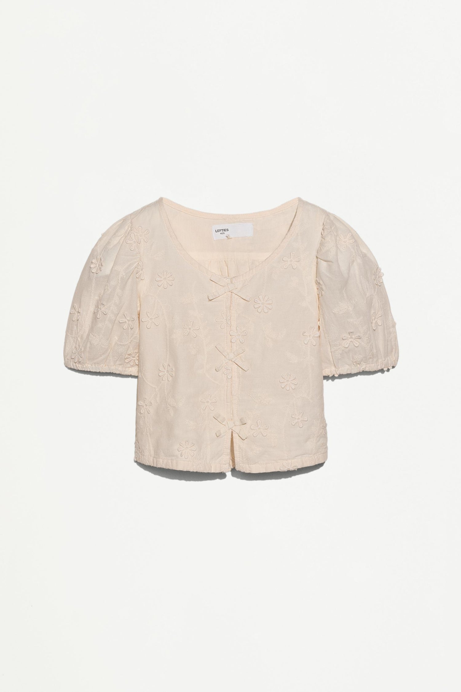 Embroidered relief blouse