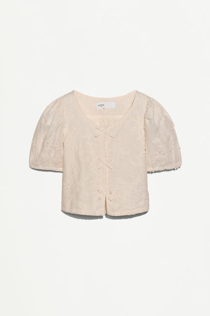 Embroidered relief blouse