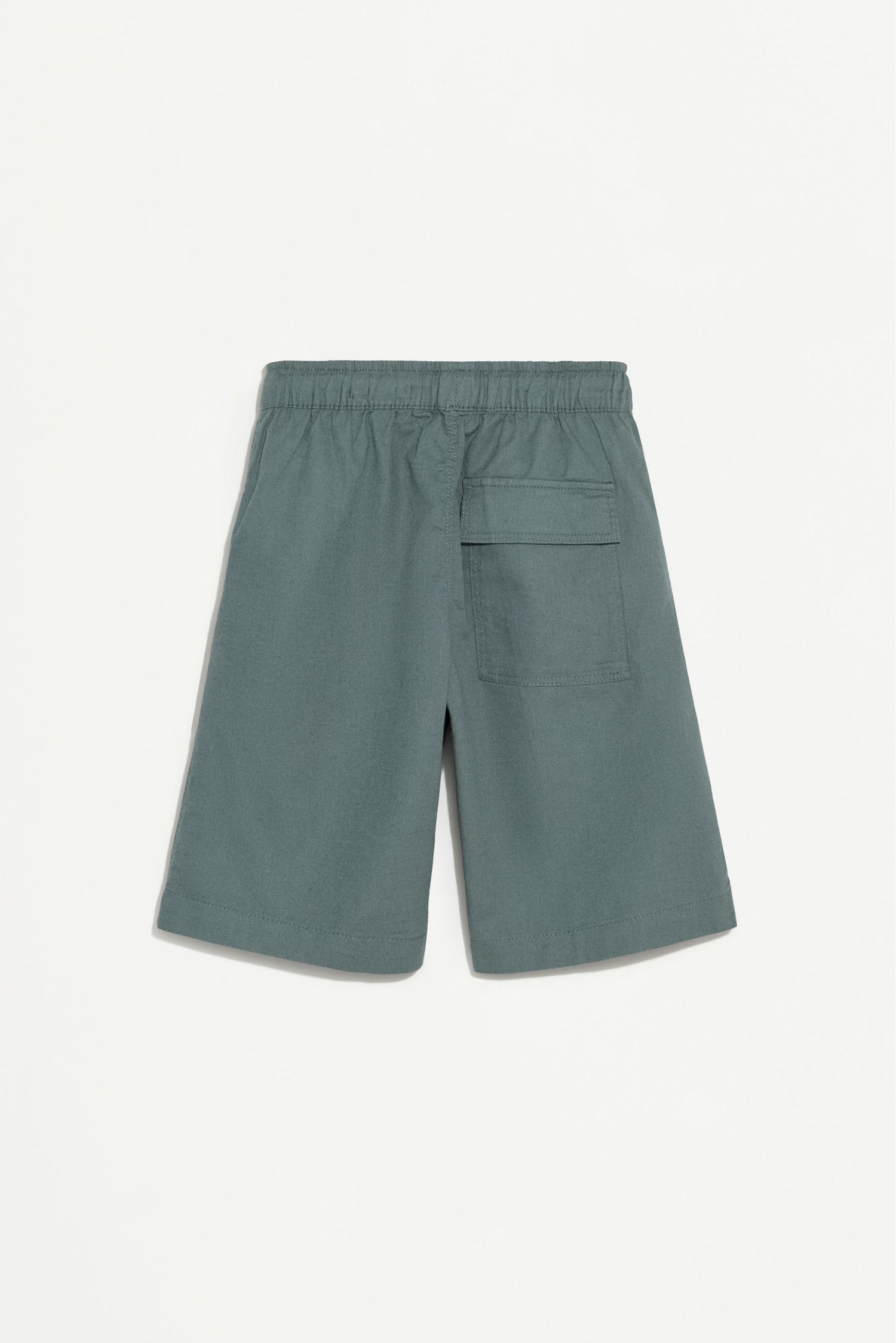 Rustic Bermuda shorts