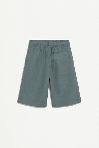 Rustic Bermuda shorts