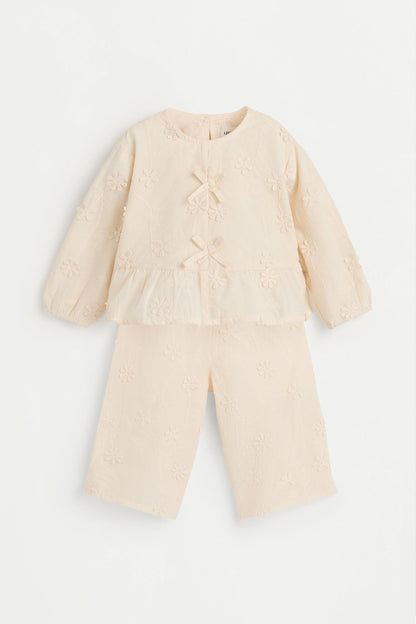 Floral blouse and trousers set