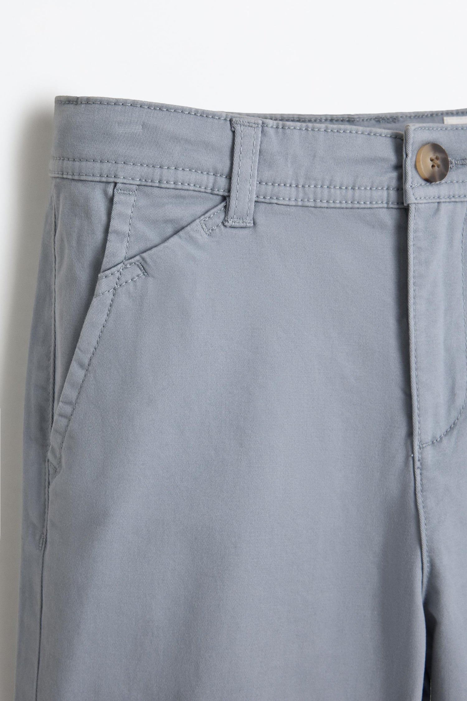 Chinese Bermuda shorts