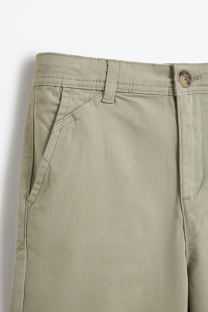 Chinese Bermuda shorts