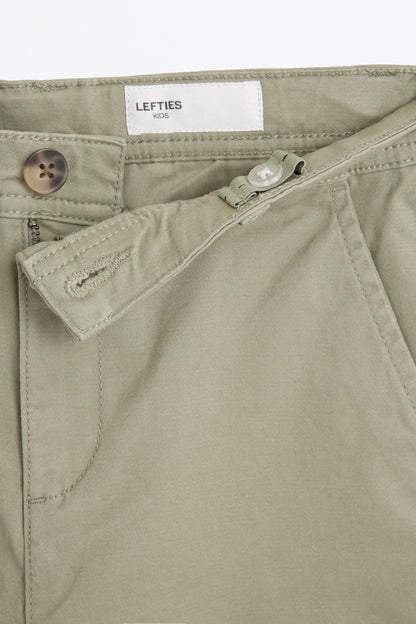 Chinese Bermuda shorts
