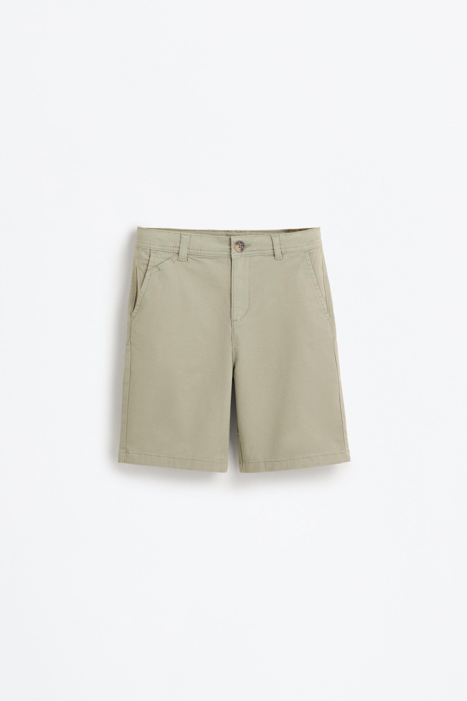 Chinese Bermuda shorts