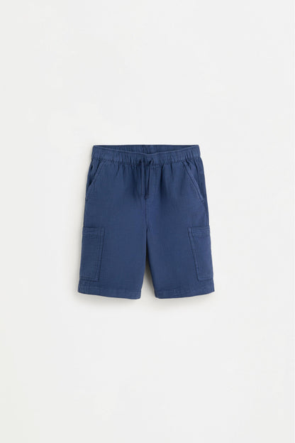 Crinkled cargo Bermuda shorts