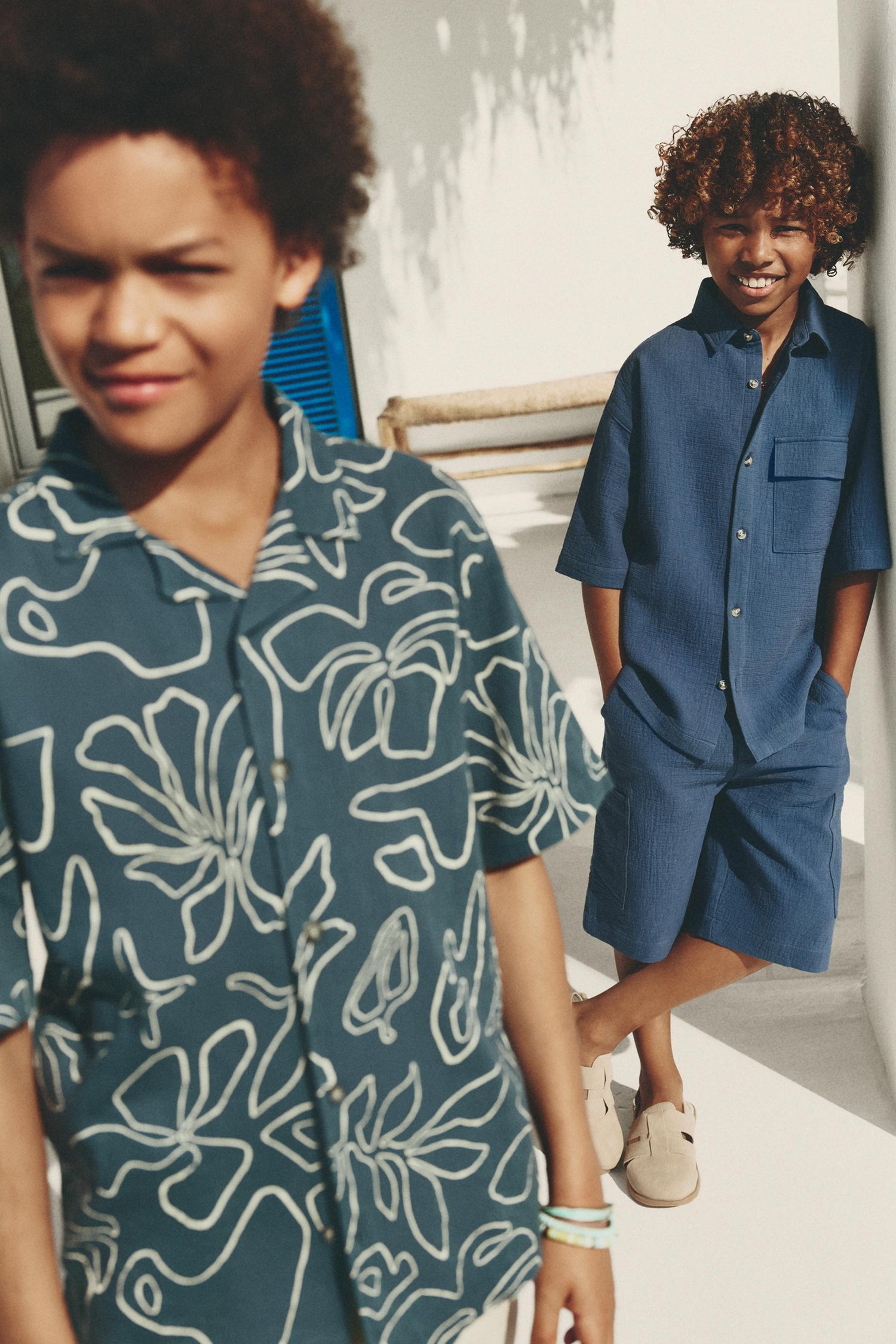 Crinkled cargo Bermuda shorts - NAVY / 11-12 years
