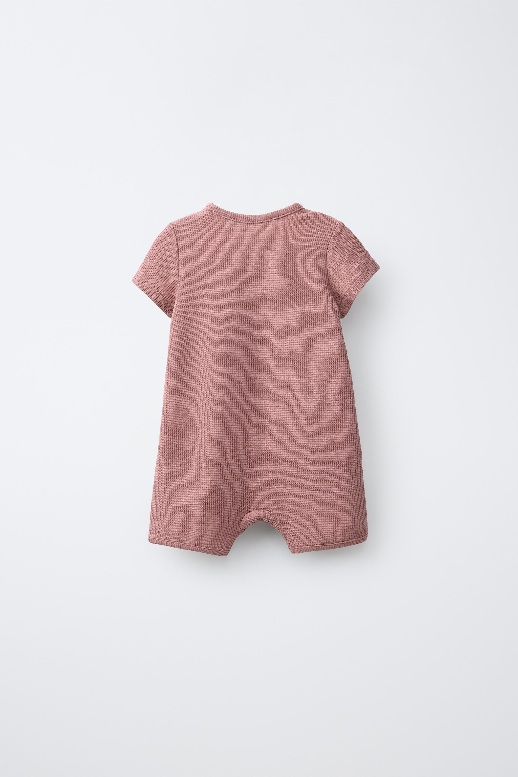 SHORT WAFFLE-KNIT SLEEPSUIT