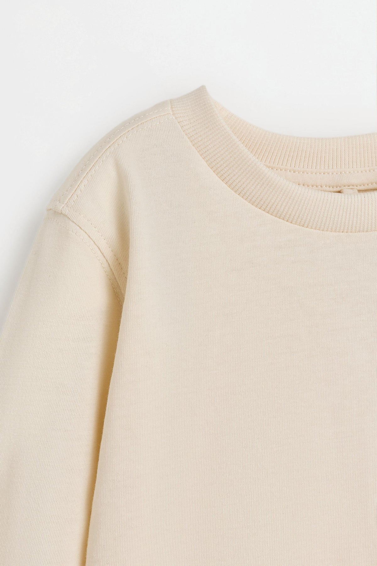Pack of 4 plain long sleeve T-shirts