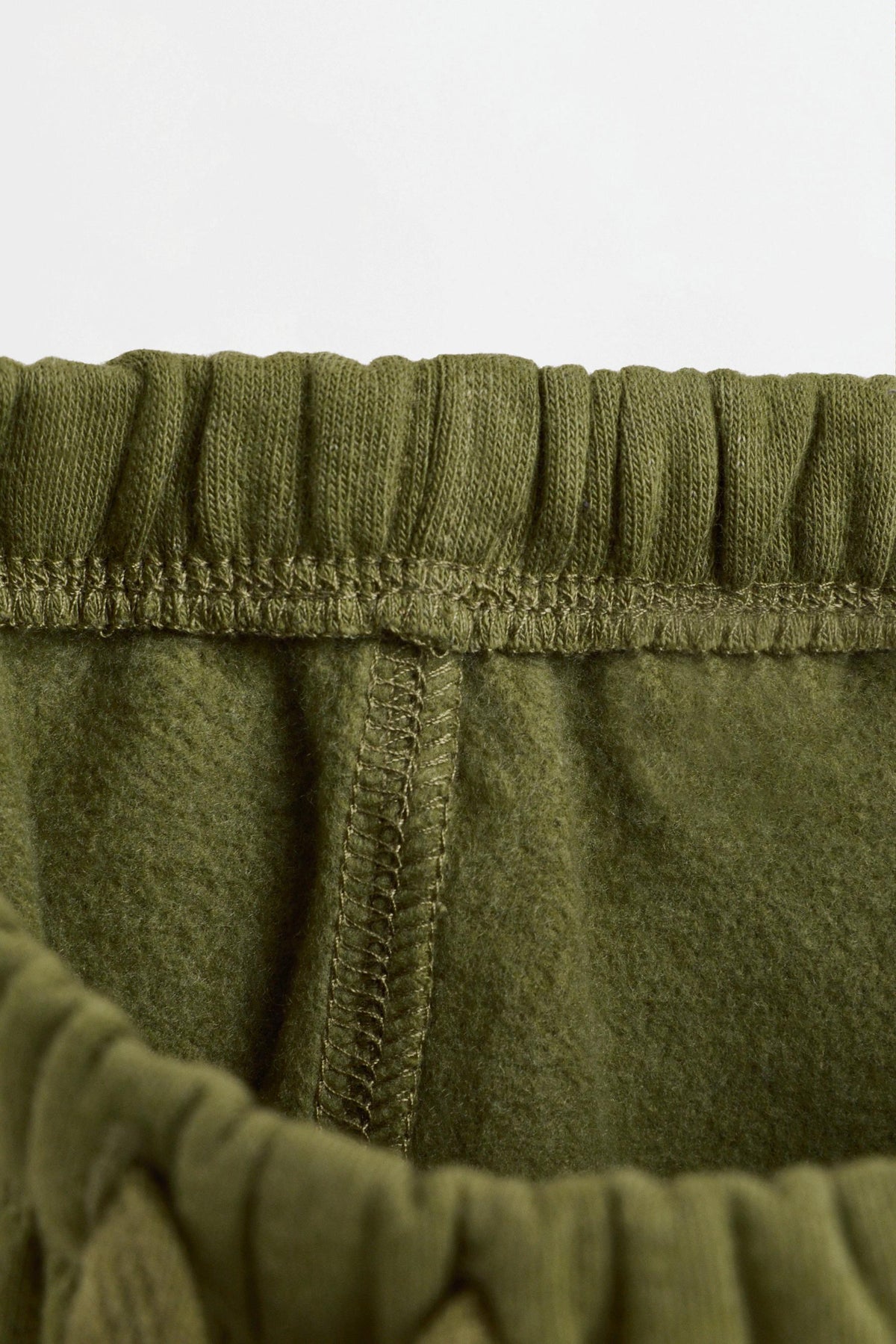 Plush sweatshirt and trousers set