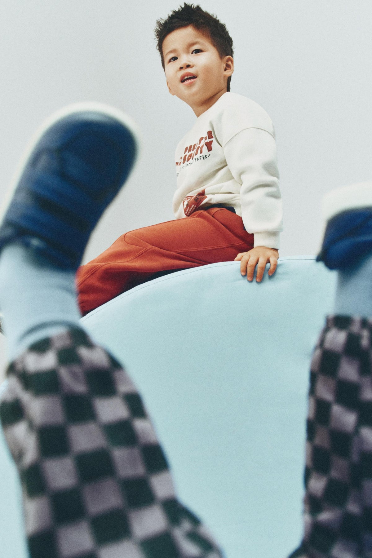 Plush sweatshirt and trousers set