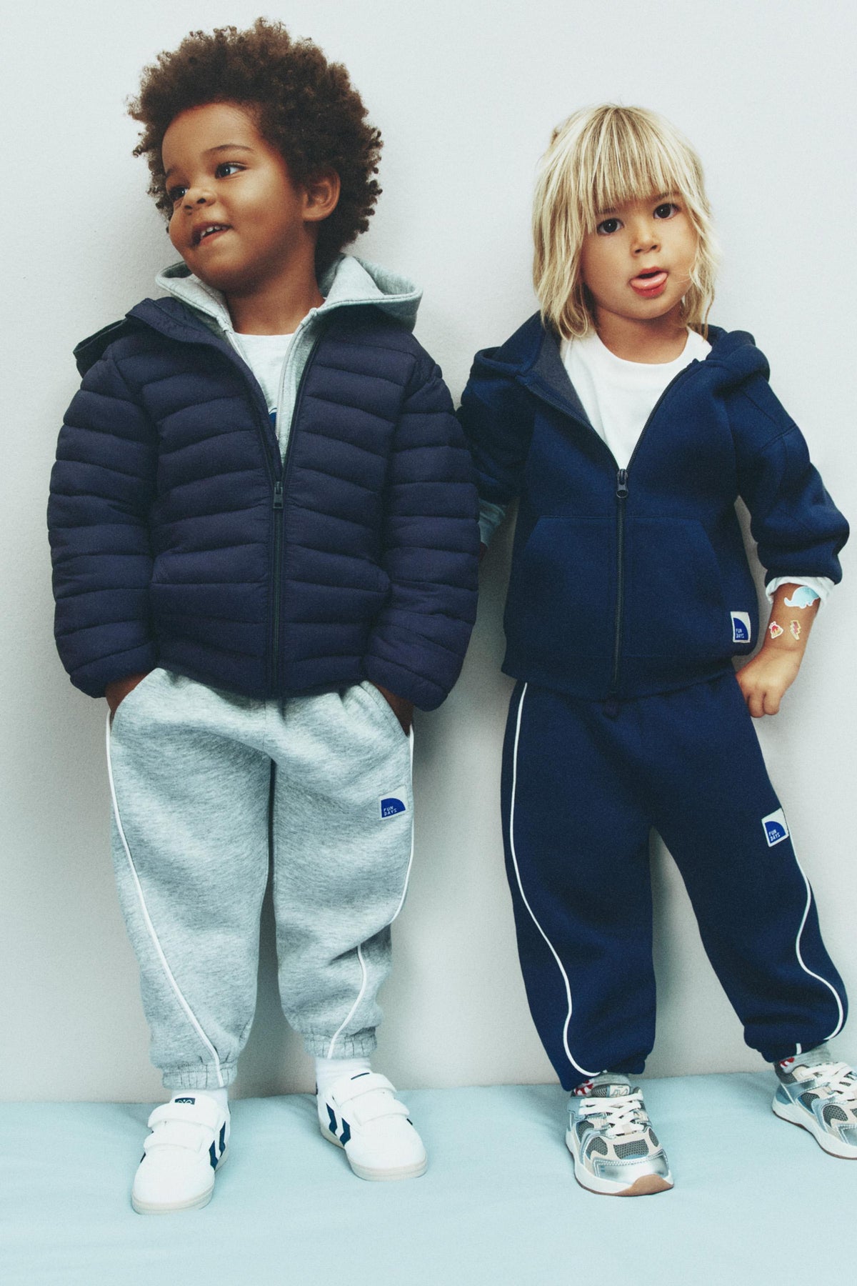 Plush trousers with piping
