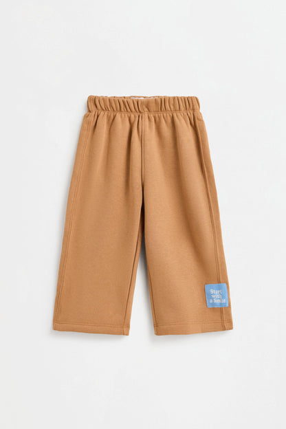 Plush sweatshirt and trousers co-ord