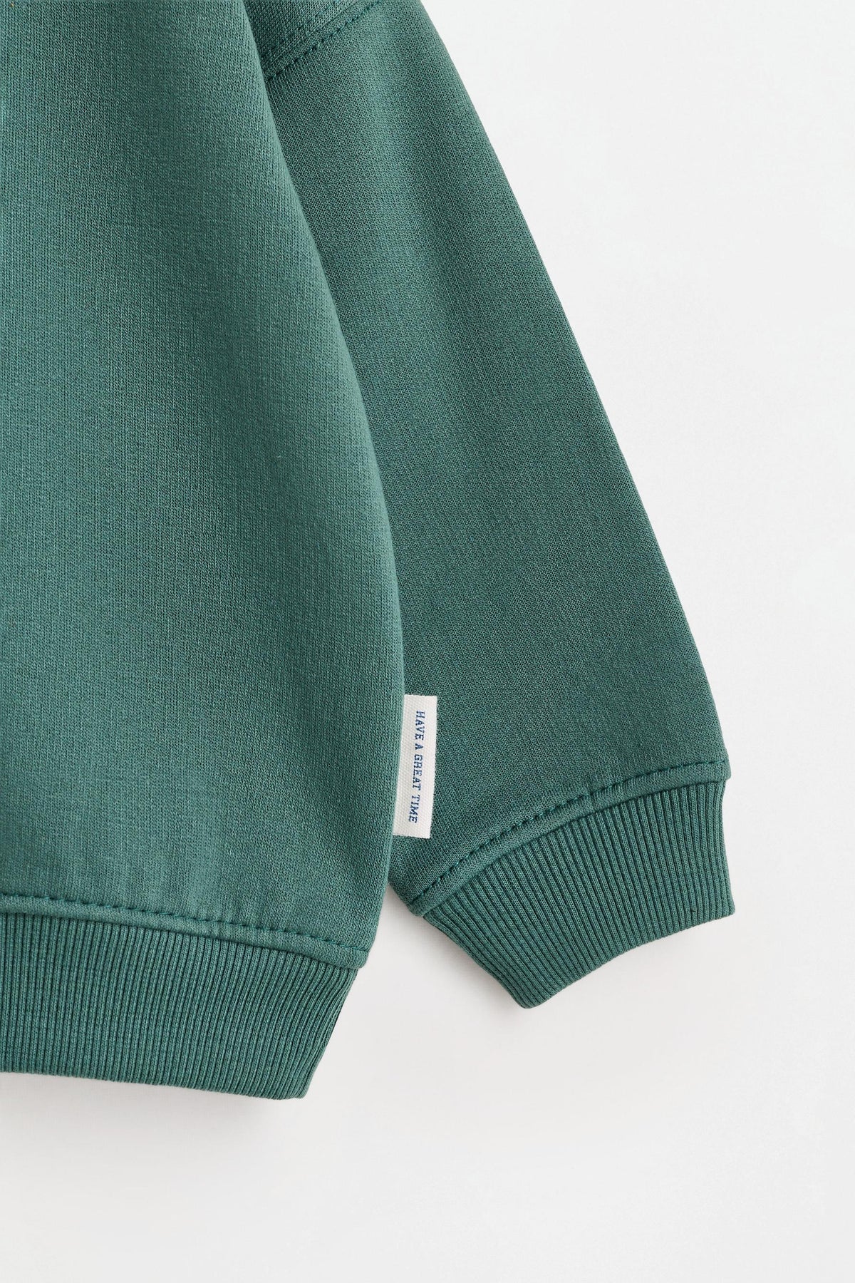 Pack of 2 assorted sweatshirts