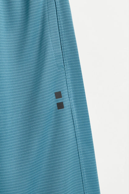 Bermuda sports shorts