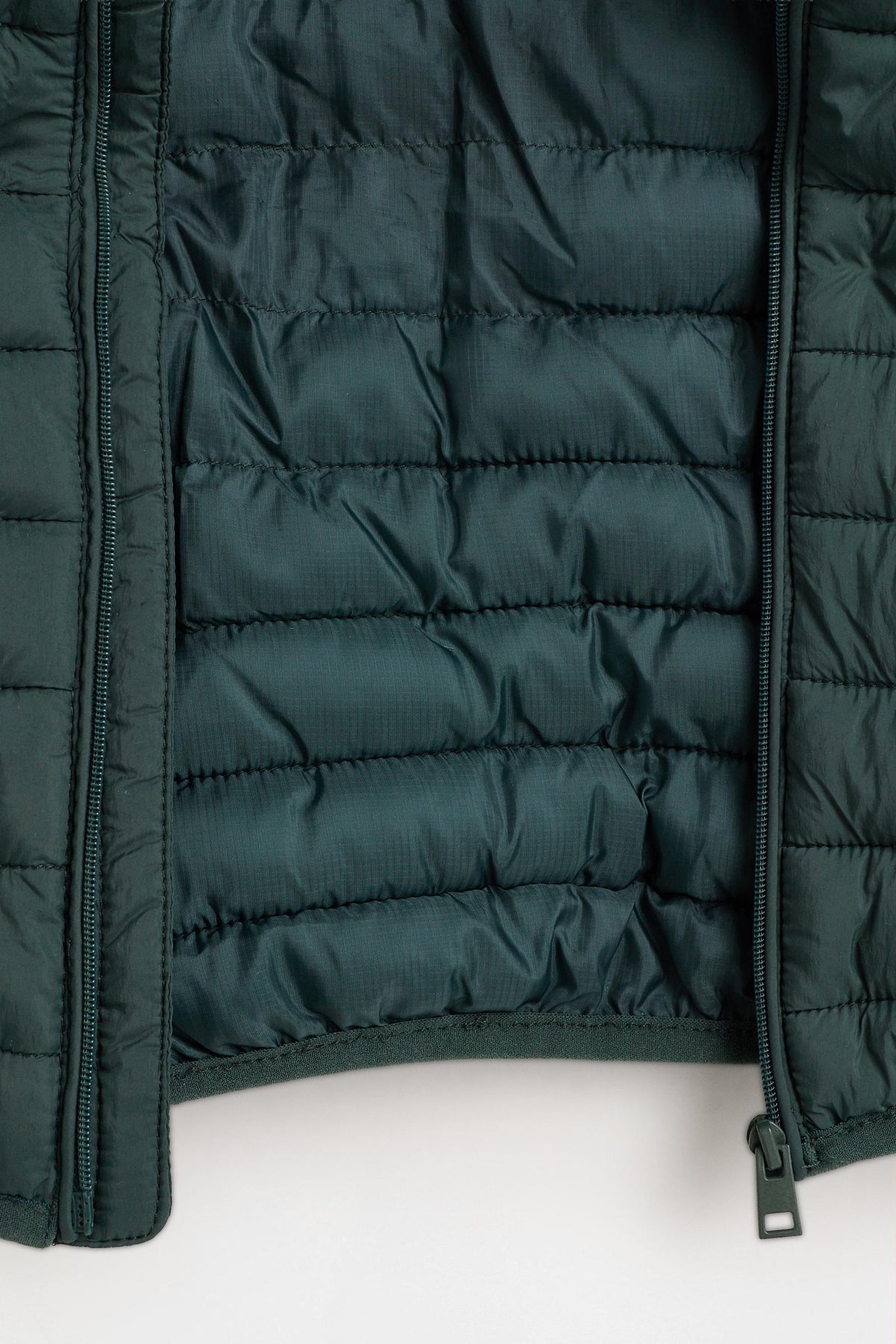 Lightweight quilted hooded jacket