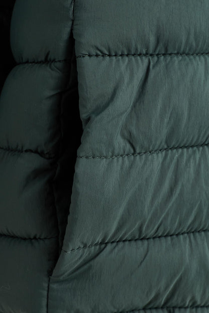 Lightweight quilted hooded jacket