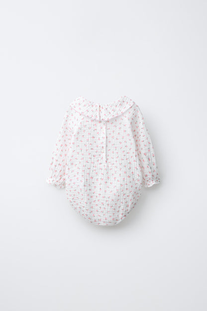 TEXTURED FLORAL BODYSUIT