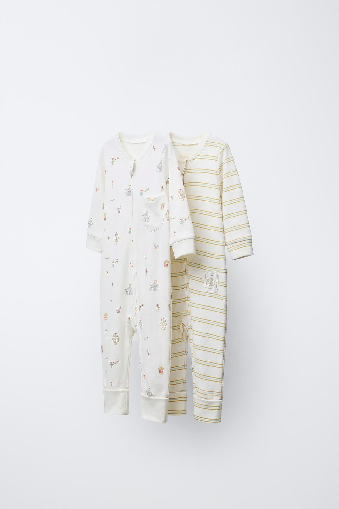 TWO-PACK OF CIRCUS AND STRIPE CONVERTIBLE FOOT SLEEPSUITS - Ecru / 12-18 months (86 cm)