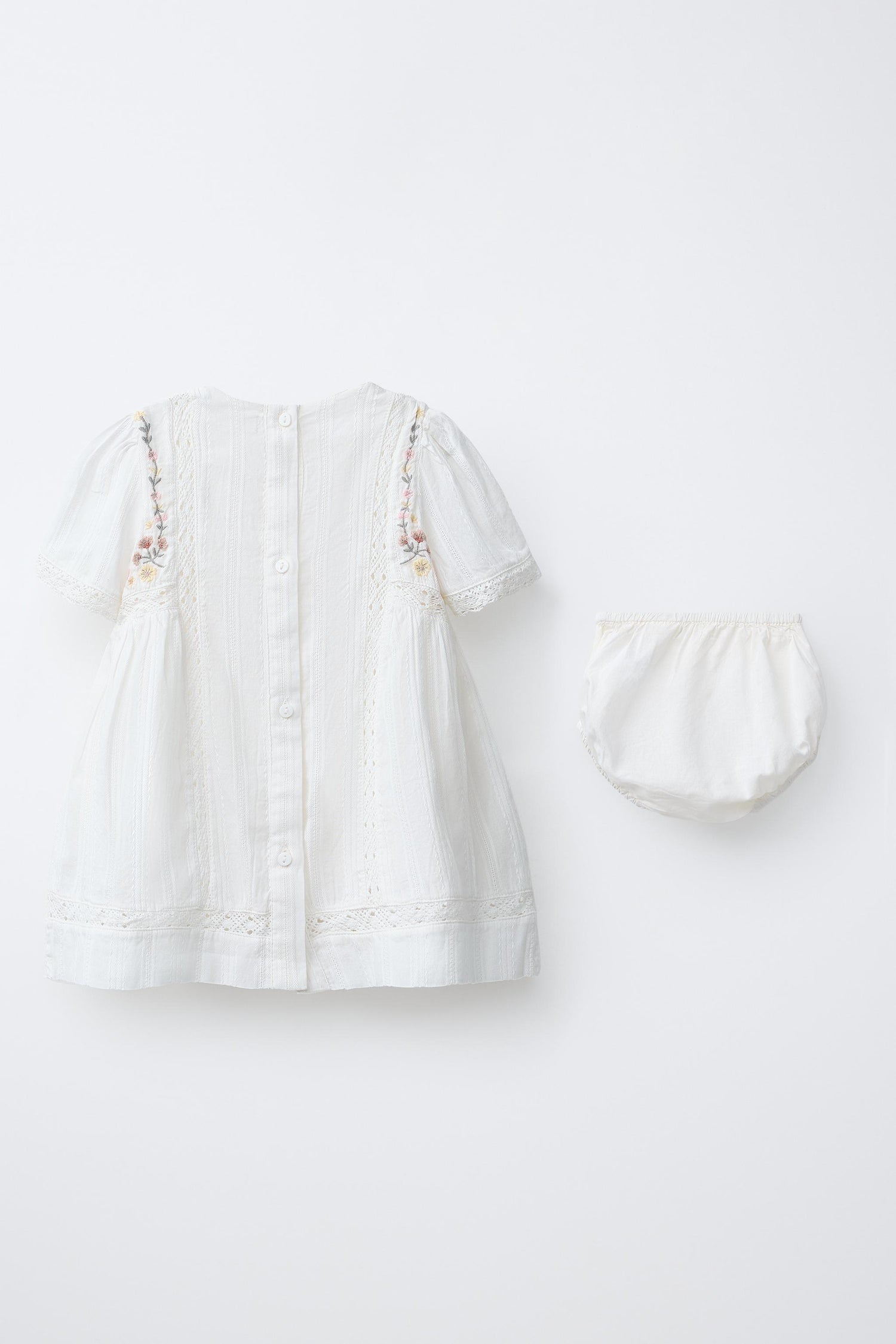 EMBROIDERED FLORAL DRESS AND KNICKERS