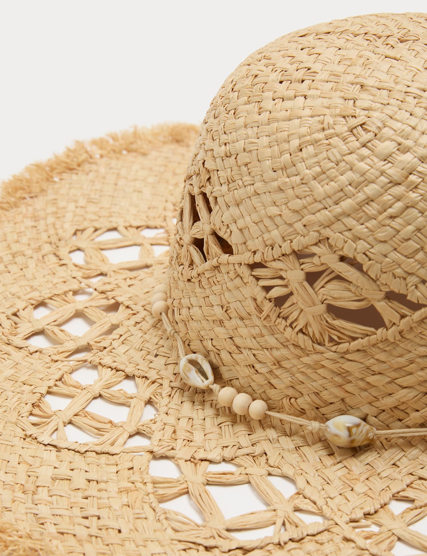 Straw Shell Detail Fringed Hat