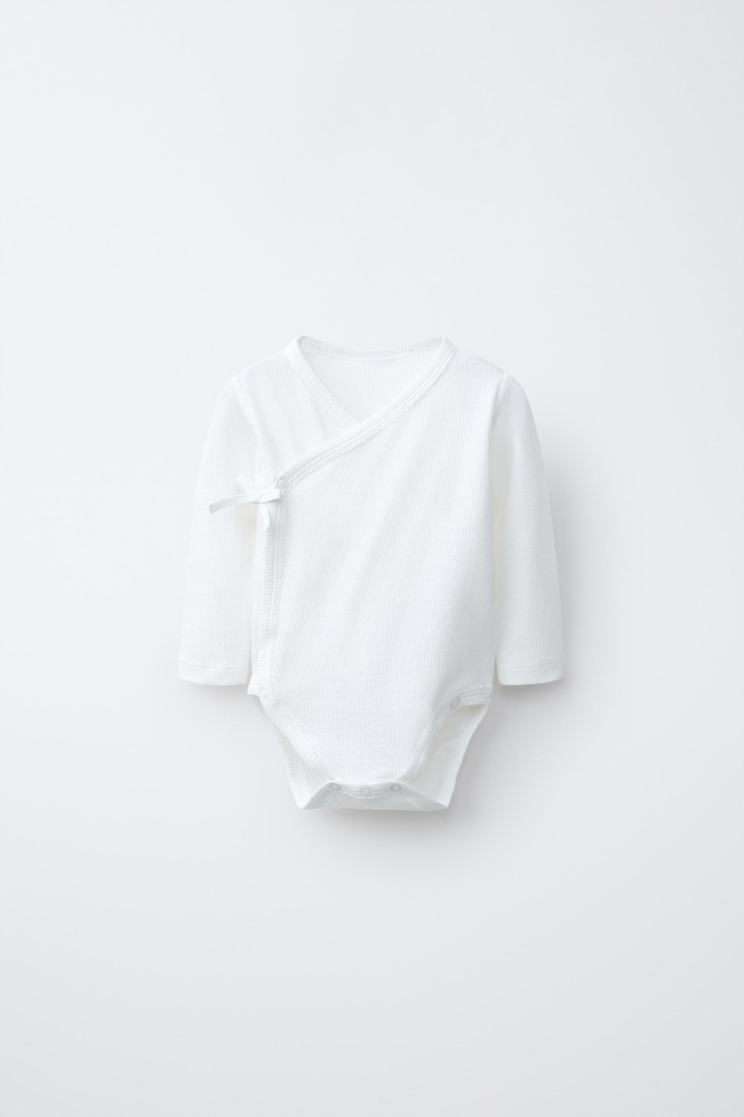 3-PACK OF RIBBED KIMONO COLLAR BODYSUITS