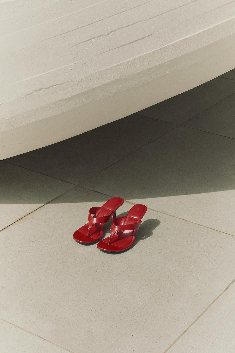 Toe heel sandal
