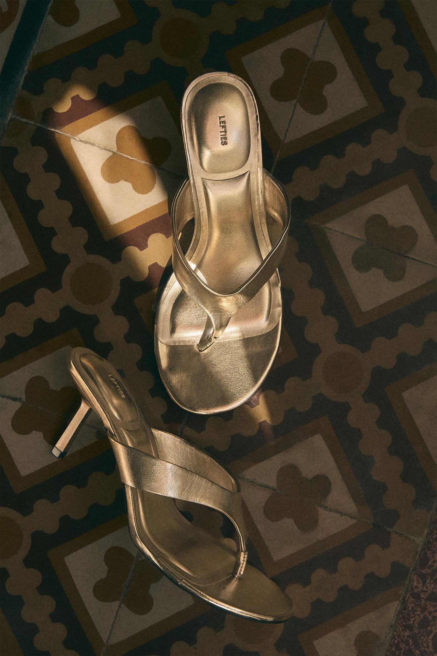 Toe heel sandal