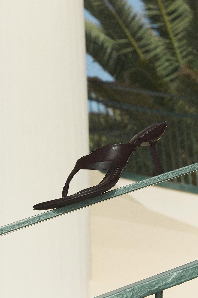 Toe heel sandal