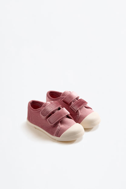 Velvet toecap slipper
