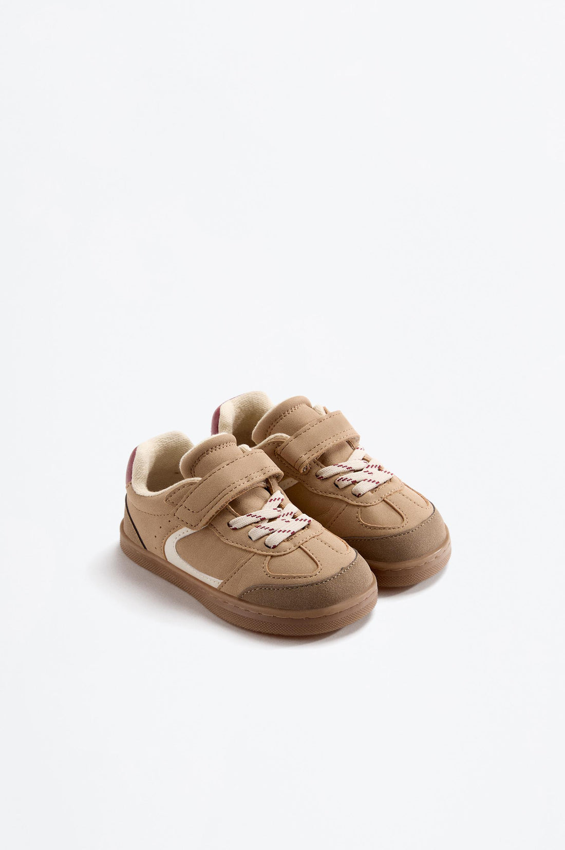 Retro Barefoot Sneaker