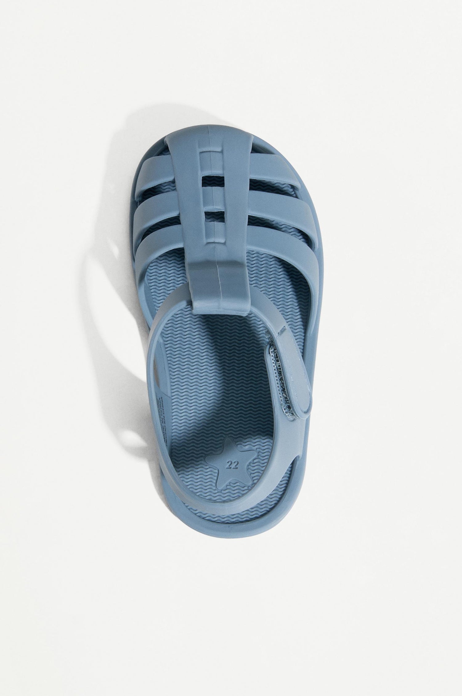 Barefoot cage sandals