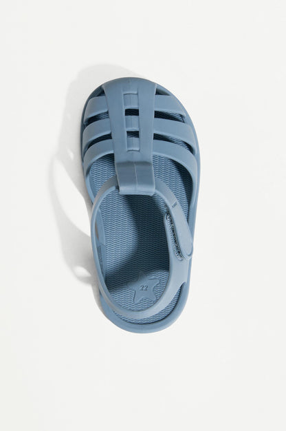Barefoot cage sandals
