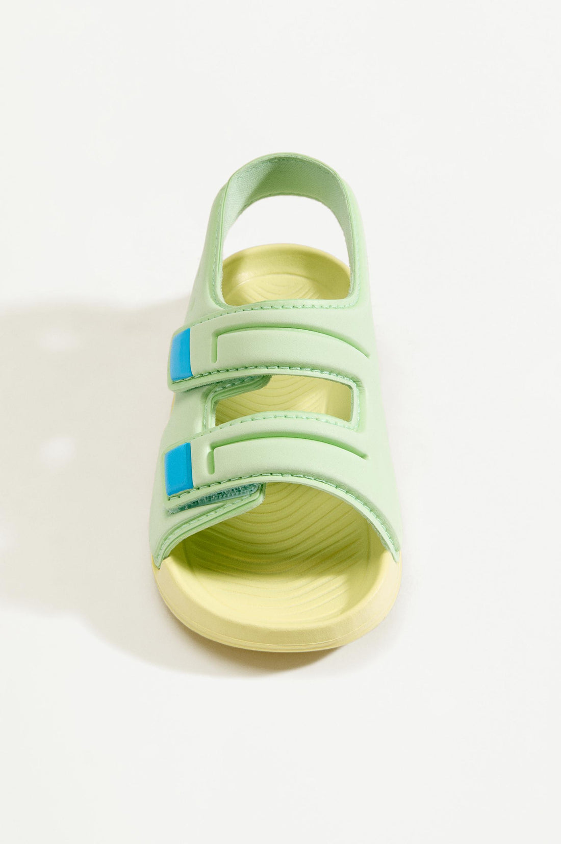 BATHROOM SANDALS